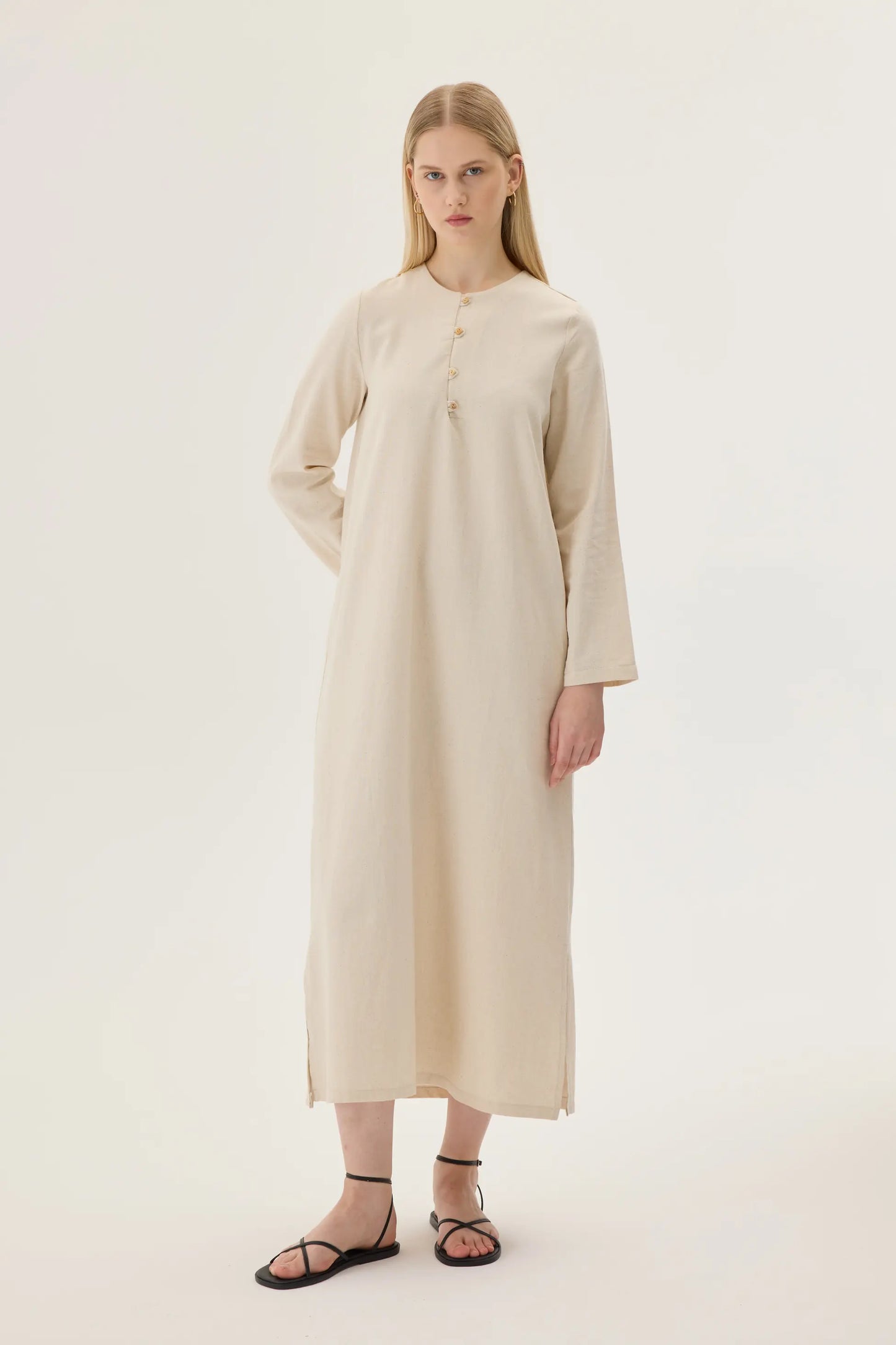 ROBE EN LIN BIOLOGIQUE À BOUTON BOISÉS - BLANC IVOIRE
