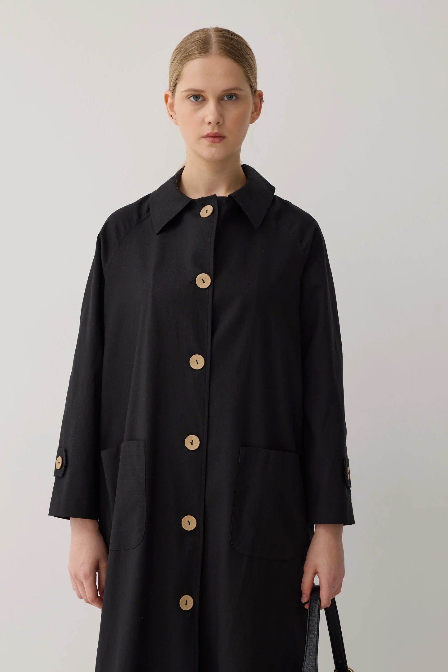 TRENCH-COAT EN LIN BIOLOGIQUE - NOIR